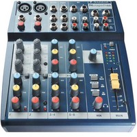 Soundcraft Notepad 102 Multi-Use Mixer