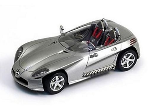 Mercedes-Benz F400 Concept Car (2001) in Silver (1:43 scale)