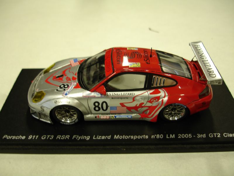 Spark Porsche GT3 RSR  No.80 Le Mans 2005 Flying