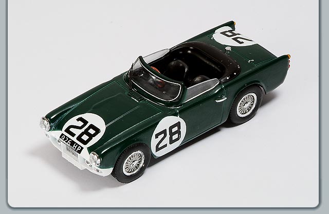 Spark Triumph TR4 28 Le Mans 1960 K.Ballisat
