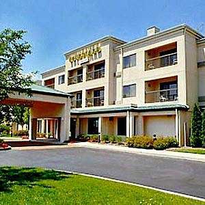 Courtyard by Marriott Airport-Earth City