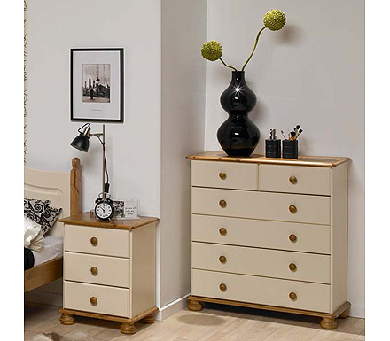 Clearance - Wessex Cream 4+2 Drawer Chest
