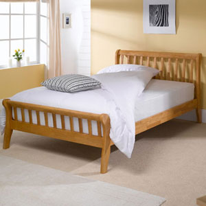 Dreamworks Beds Milan 4FT Smll Double Wooden Bedstead