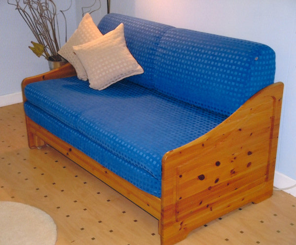 stompa pine sofa bed