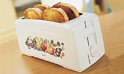 SWAN Coolwall Toaster