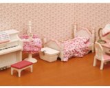 Sylvanian Families By Flair Sylvanian Families Pretty Pink Bedroom Set
