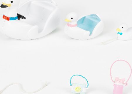 Sylvanian Families Swan Boat Set