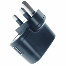 Techfocus Universal USB Mains Charger / Travel Adapter