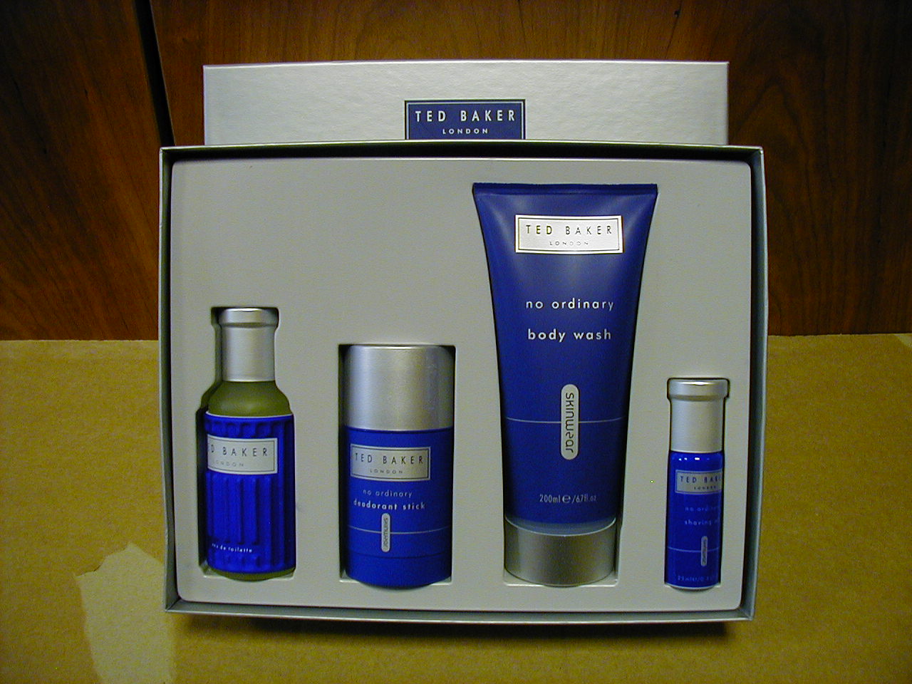 Ted Baker Skinwear 60ml Gift Set 60ml Eau de Toilette