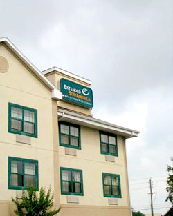 TEMPLE TERRACE Extended Stay America Tampa - Temple Terrace