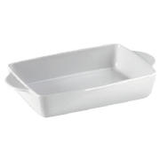 white porcelain baking dish small