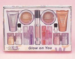 THE COLOR WORKSHOP glow on you gift set