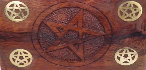 The Online Bazaar Five Pentagram Wooden Box with Engraved Pentagram Within a Circle and Four Brass Pentagrams for Tarot Cards , Jewelry, Spell Box etc.