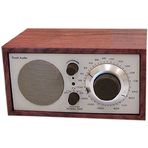 Tivoli AM/FM Radio Walnut