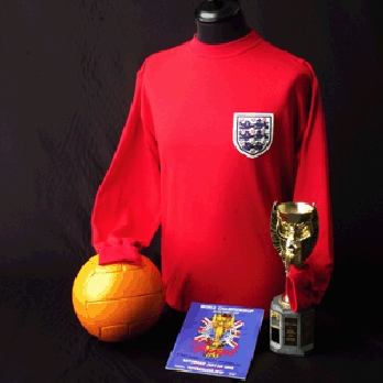 England 1966 World Cup Winners Retro Football