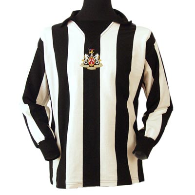 Newcastle Utd mid 1970s. Retro Football