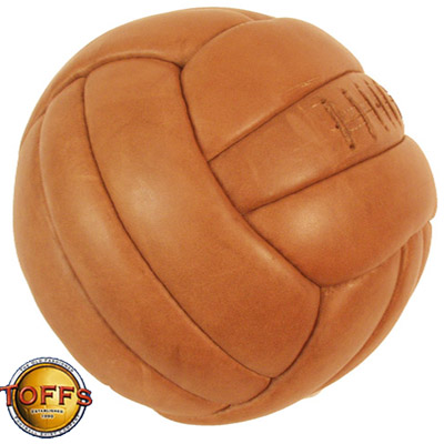 TOFFS Traditional Leather Football. Retro Football