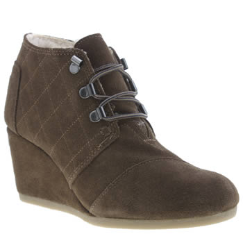TOMS Brown Desert Wedge Shearling Boots