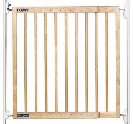 Tomy Extending Wooden Safety Gate