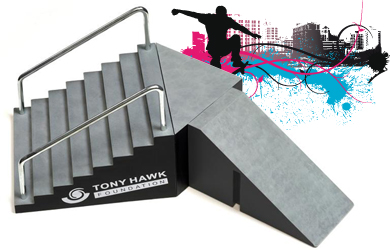 tony hawk Small Skatepark - Stairs and Rails