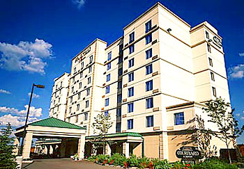 TORONTO Courtyard by Marriott Toronto Airport