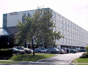 TORONTO Montecassino Hotel Suites