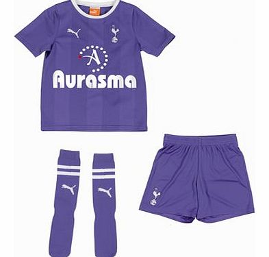 Tottenham Away Shirt Puma 2011-12 Tottenham Away Puma Little Boys Mini Kit