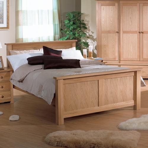 Toulouse Traditional Oak Bed 4`