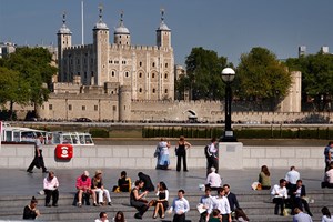 Tower of London Visit and Three Course Meal with