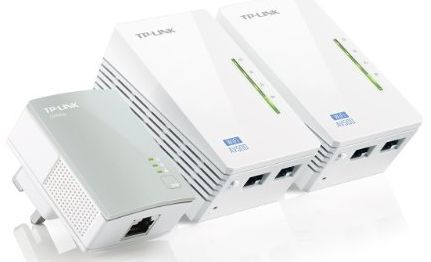 TP-Link TL-WPA4220T KIT AV500 Powerline 300M Wi-Fi Extender/Wi-Fi Booster/Hotspot with Two Ethernet Ports, Three Units Pack (Easy Configuration, Wi-Fi Clone for Smartphone/Tablets/Laptop)