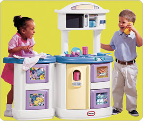 TP Little Tikes Kitchen And Laundry Set