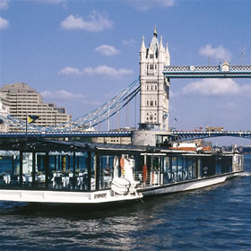 River Thames Dinner Cruise For Four (Sun-Thurs)