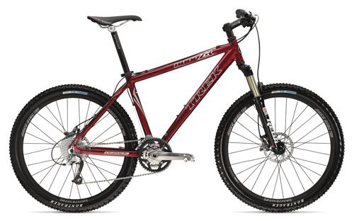 8000 2006 Mountain Bike