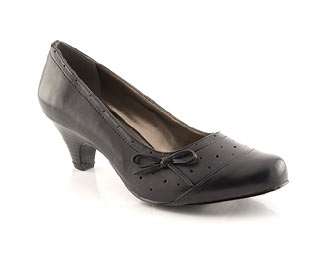 Court Shoe With Bow Trim