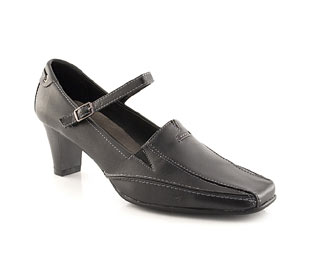 Court Shoe With Buckle Trim