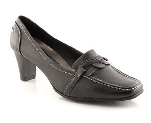 Trueform Court Shoe With Patterned Strap