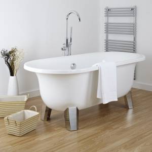 Modern Oval Freestanding Bath with Chrome Feet-