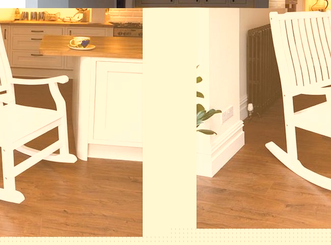 ``Vermont`` Traditional Classic White Painted Rocking Rocker Chair Perfect for Garden / Patio / Kitchen