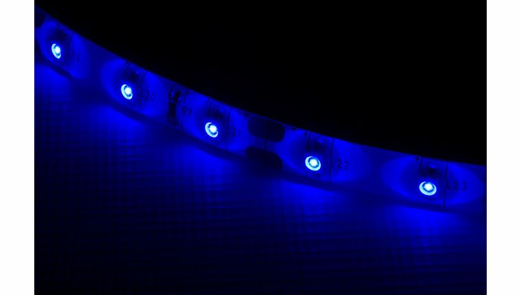 TruOpto 5m Blue LED Strip 12V 4.8W per Meter 8mm Tape