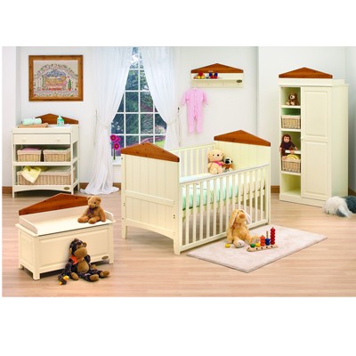 Salamanca Furniture Collection In Vanilla