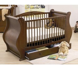 Tutti Bambini SLEIGH COT BED. The Louis
