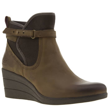 ugg australia Brown Emalie Boots