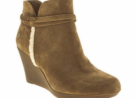 ugg australia Tan Alexandra Boots