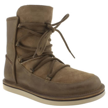 ugg australia Tan Lodge Boots