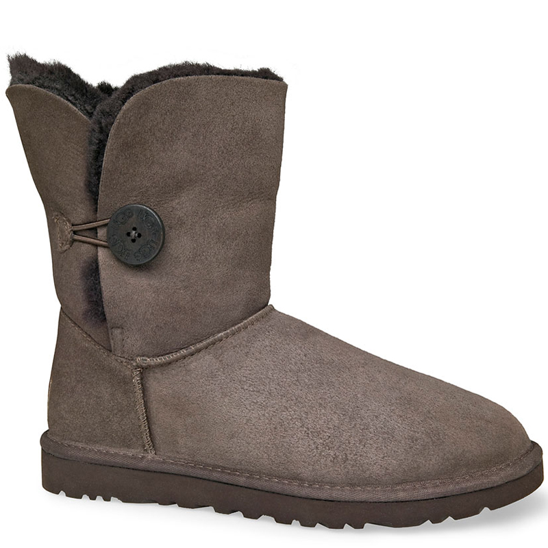 UGG Australia UGG Bailey Button Chocolate