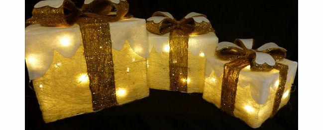 UK-Gardens Indoor Outdoor Christmas Parcels - Snow Topped Cream With Gold Bow Set of 3 - Christmas Parcel Light Up Decorations With LED Lights