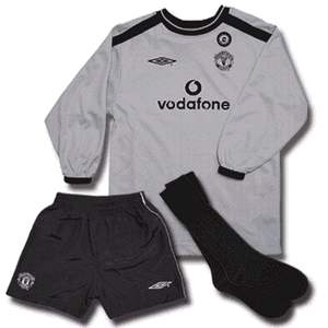 Umbro 01-02 Man Utd Home Centenary GK mini-kit
