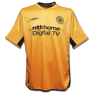Umbro 02-03 Celtic Away shirt