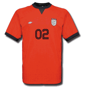 Umbro 02-03 England Retro Airtex Tee - red