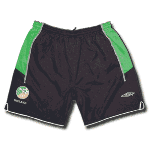 Umbro 02-03 Ireland Away shorts